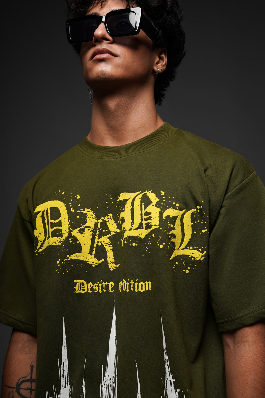 DRBL SINFUL SHADOWS OLIVE TEE